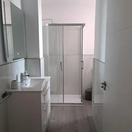 Piso Cerca De Escano * Ferrol